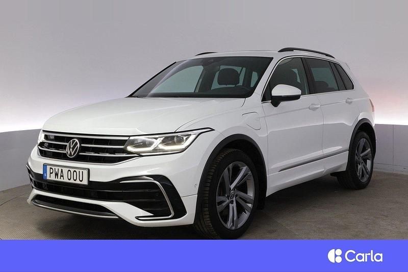 Vit Begagnad 2022 VW Tiguan R-line SUV | 419 900 kr (Dyr) - Bild 1/4