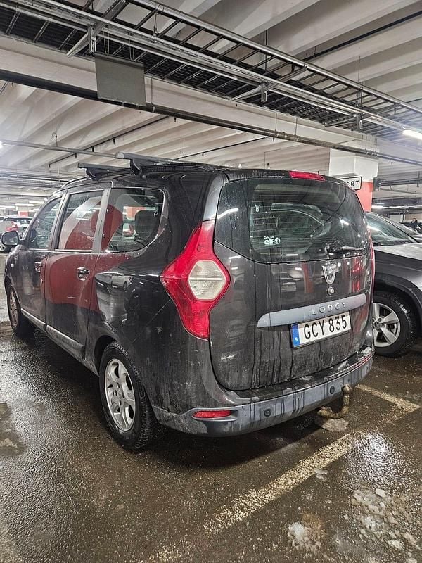 Begagnad Dacia Lodgy 115 HK (84 kW) 2015 Minibuss