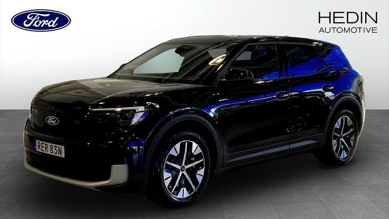 Svart Ny 2025 Ford Explorer Extended Range SUV | 514 900 kr (Marknadspris) - Bild 1/4