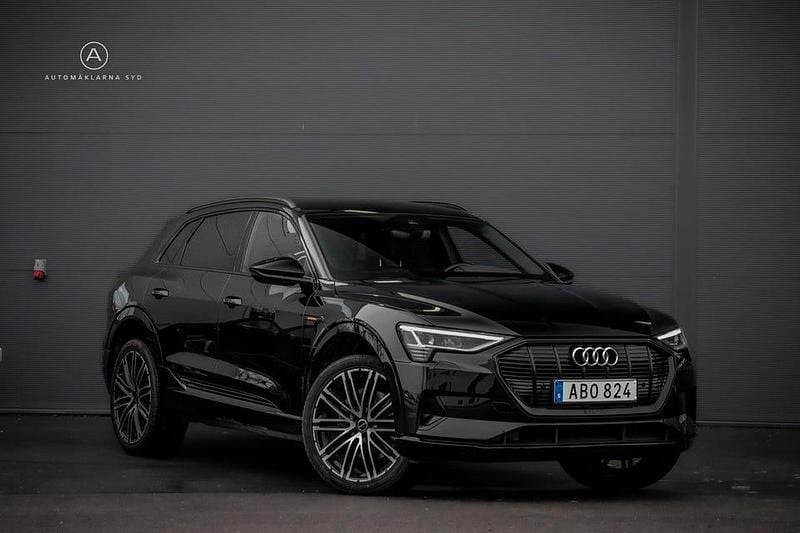 Begagnad Audi e-tron Proline 230 kW (313 HK) 2020 Svart SUV