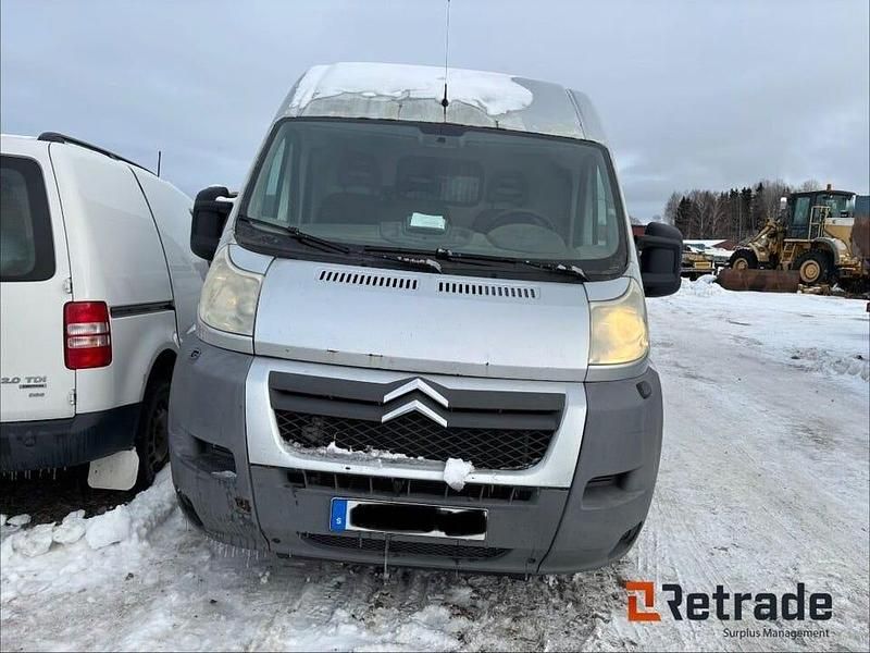 Begagnad Citroën Jumper 120 HK (88 kW) 2010 Grå Minibuss