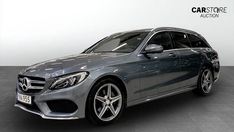 Grå Begagnad 2017 Mercedes C220 AMG line Kombi | 179 900 kr (Marknadspris) - Bild 1/4