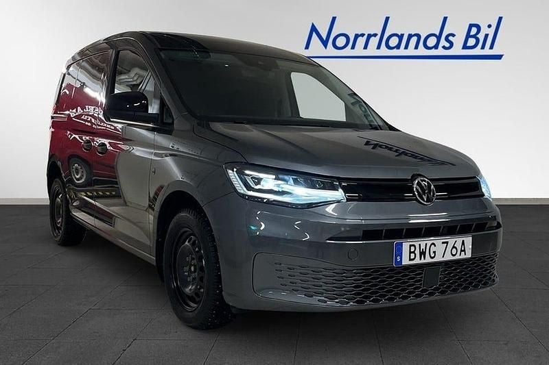 Begagnad VW Caddy 122 HK (89 kW) 2024 Indiumgrü metallic Minibuss