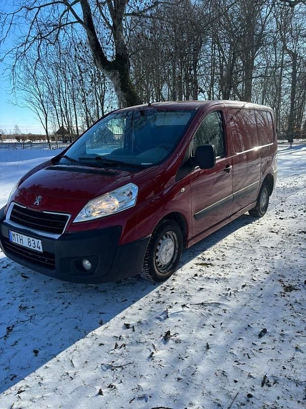 Begagnad Peugeot Expert 90 HK (66 kW) 2012 Van