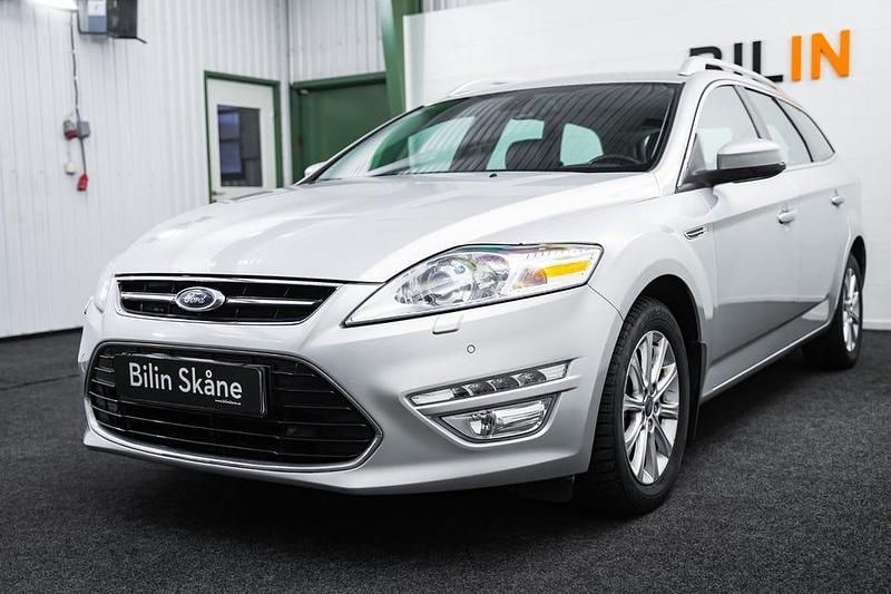 Begagnad Ford Mondeo 163 HK (119 kW) 2011 Grå Kombi