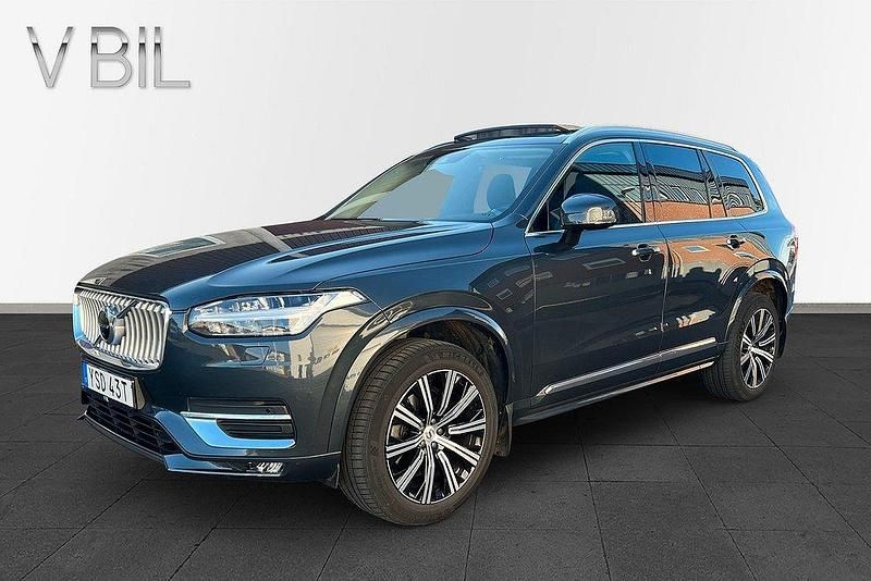 Grå Begagnad 2021 Volvo XC90 Inscription SUV | 549 800 kr (Bra pris) - Bild 1/4