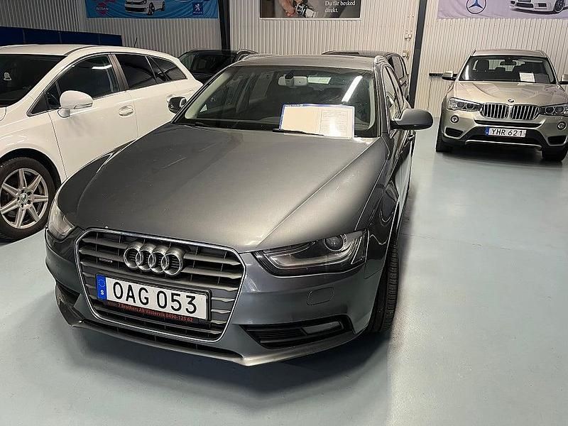 Begagnad Audi A4 Comfort 180 HK (132 kW) 2013 Grå Kombi