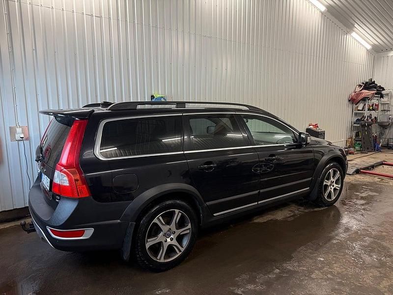 Begagnad Volvo XC70 Summum 205 HK (150 kW) 2009 Svart Kombi
