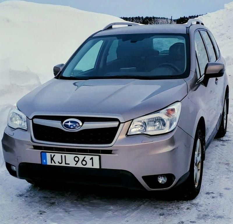 Begagnad 2014 Subaru Forester SUV | 89 000 kr (Marknadspris) - Bild 1/4