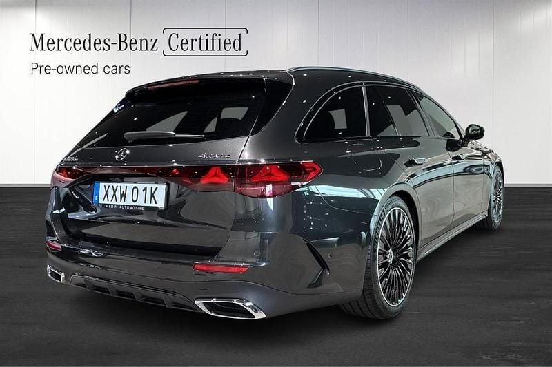 Grå (grey) Begagnad 2025 Mercedes E300 Advanced Kombi | 759 900 kr (Lite dyr) - Bild 1/4