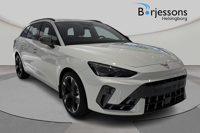 Ny Cupra Leon 2025 Vit