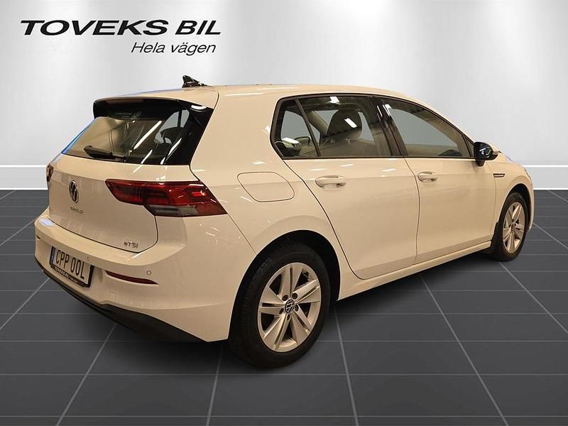 Begagnad VW Golf VII 150 HK (110 kW) 2020 Vit