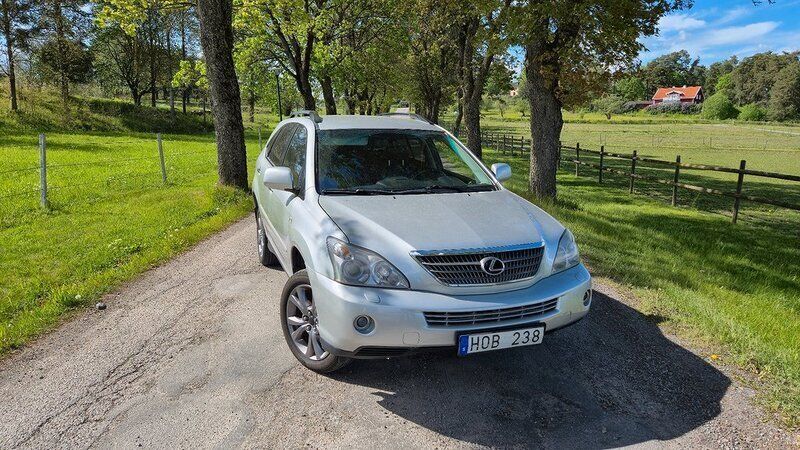 Silver Begagnad 2008 Lexus RX400h SUV | 69 900 kr (Bra pris) - Bild 1/4
