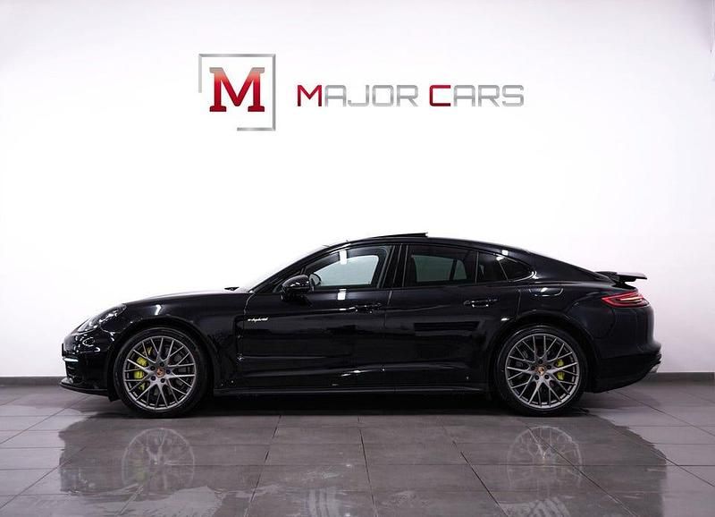 Begagnad Porsche Panamera 4 Sport 462 HK (339 kW) 2017 Svart Sedan