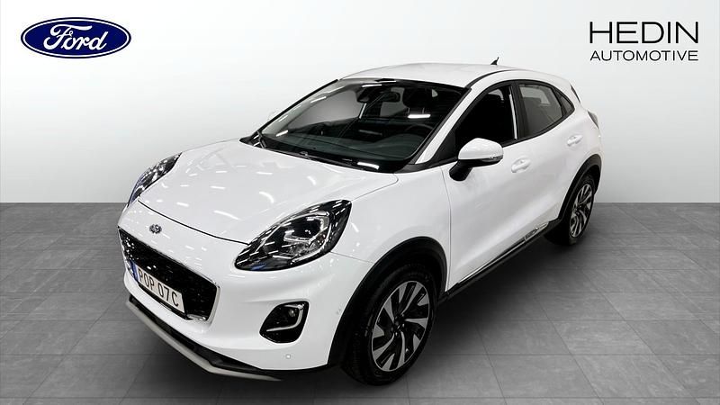 Frozen white Begagnad 2024 Ford Puma Titanium SUV | 239 900 kr - Bild 1/4