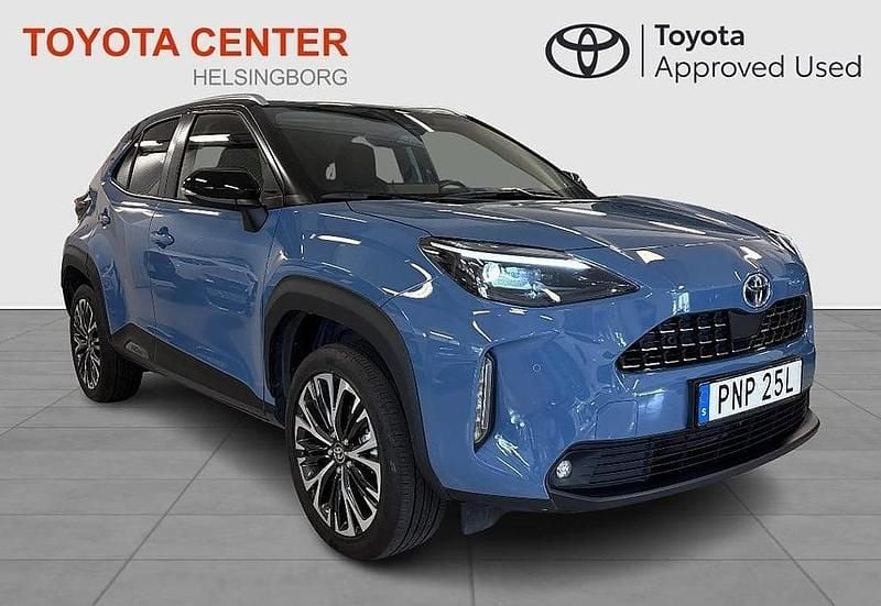 Begagnad Toyota Yaris Cross Edition 117 HK (86 kW) 2021 Blå SUV