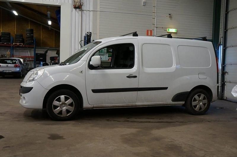 Vit Begagnad 2011 Renault Kangoo Minibuss | 69 000 kr (Marknadspris) - Bild 1/4