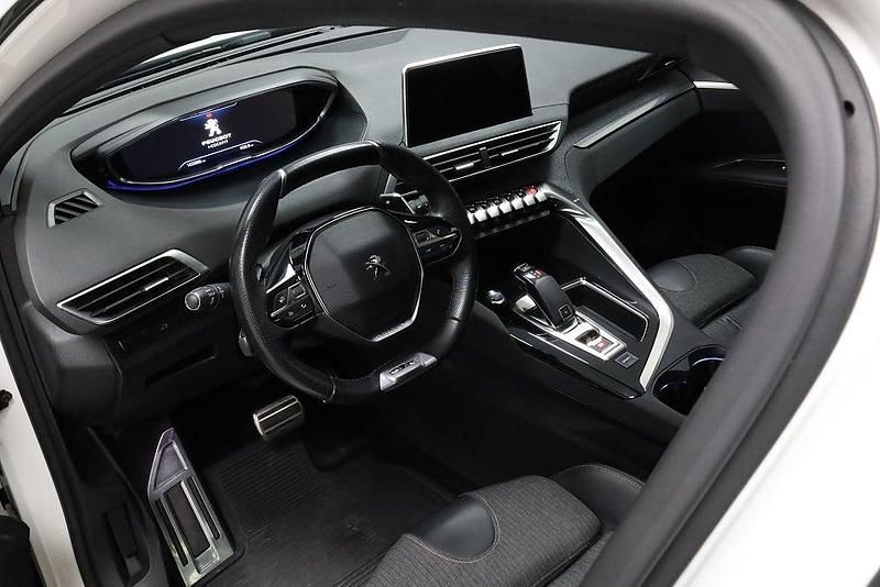 Begagnad Peugeot 3008 GT-line 165 HK (121 kW) 2018 Vit SUV