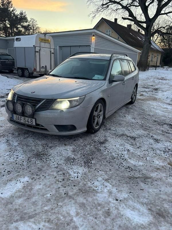 Begagnad Saab 9-3 175 HK (128 kW) 2009