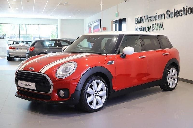 Röd Begagnad 2017 Mini Cooper D Clubman Comfort Kombi | 139 000 kr - Bild 1/3