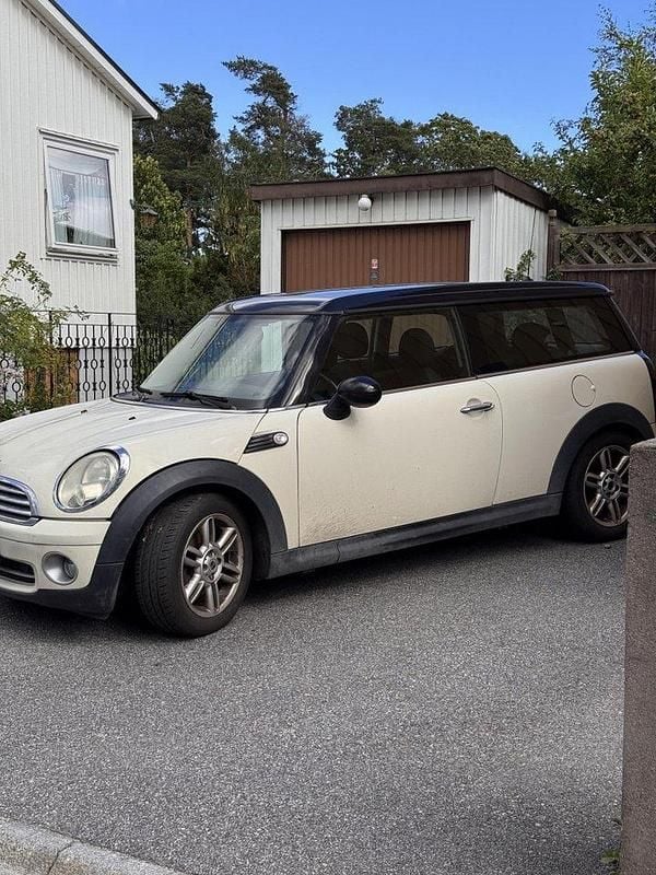 Vit Begagnad 2008 Mini Cooper Clubman Kombi | 19 000 kr - Bild 1/4