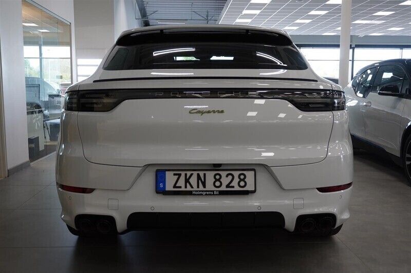 Begagnad Porsche Cayenne 462 HK (339 kW) 2022 Okänd SUV