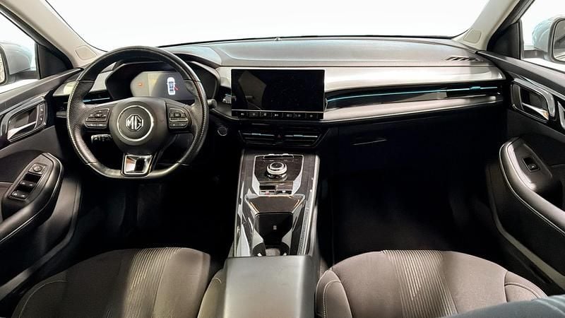 Begagnad MG MG5 EV Comfort 130 kW (177 HK) 2022 Grå Kombi