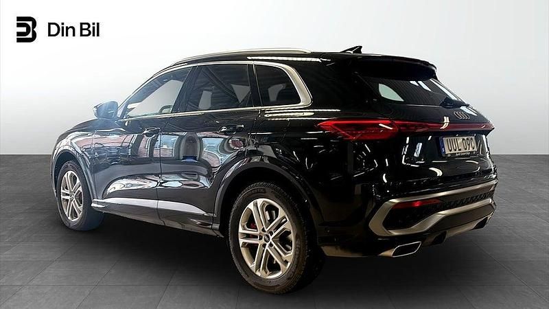 Begagnad Audi Q5 S-Line 252 HK (185 kW) 2025 Svart SUV