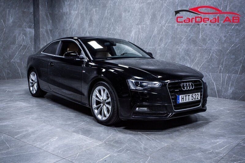 Svart Begagnad 2015 Audi A5 Sport Sportkupé | 149 800 kr - Bild 1/4