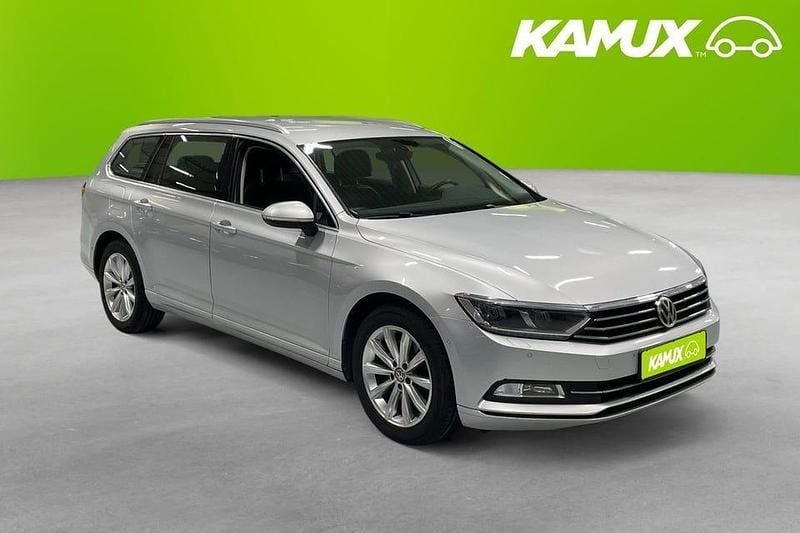 Begagnad VW Passat Executive 150 HK (110 kW) 2015 Silver/grå Kombi