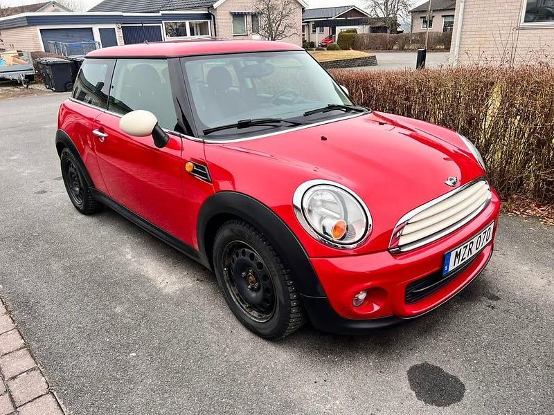 Begagnad Mini ONE 75 HK (55 kW) 2013 Halvkombi