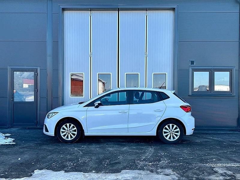 Begagnad Seat Ibiza Style 90 HK (66 kW) 2019 Vit Halvkombi