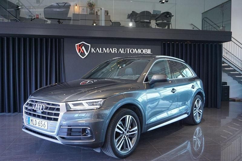Grå Begagnad 2016 Audi Q5 S-Line SUV | 289 900 kr (Marknadspris) - Bild 1/2