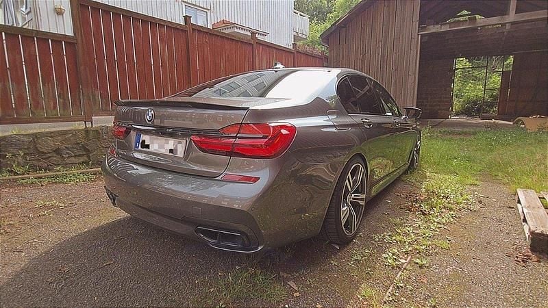 Begagnad 2016 BMW 730 Executive Sedan | 369 900 kr - Bild 1/4