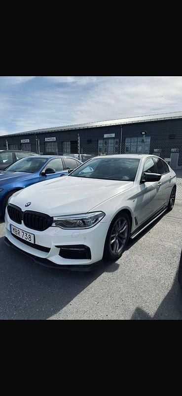 Begagnad BMW 530 M Sport 252 HK (185 kW) 2019 Vit Sedan