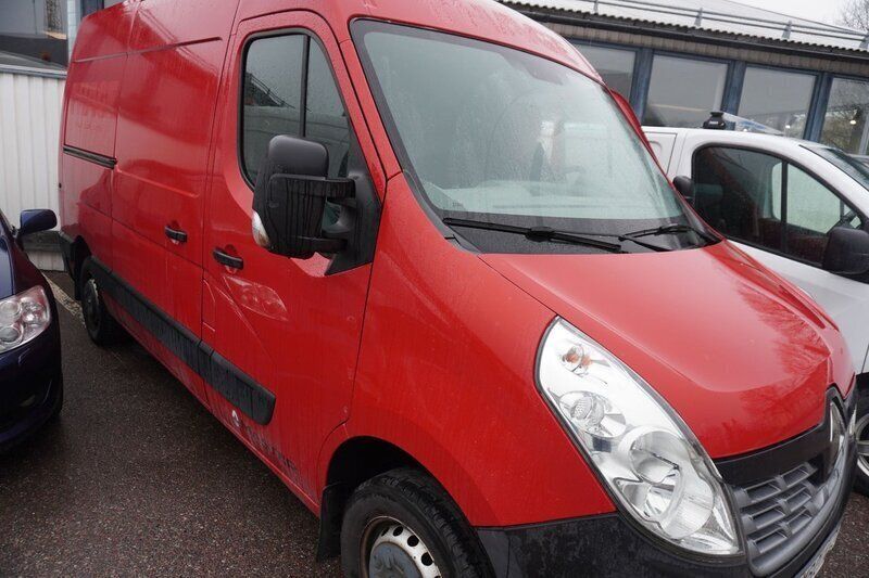 Röd Begagnad 2016 Renault Master Van | 118 000 kr (Superpris) - Bild 1/4