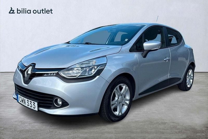 Silver Begagnad 2014 Renault Clio IV Halvkombi | 79 900 kr (Marknadspris) - Bild 1/4