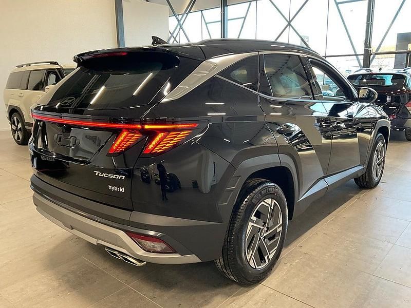 Ny Hyundai Tucson Essential 176 HK (129 kW) 2026 Svartmetallic SUV