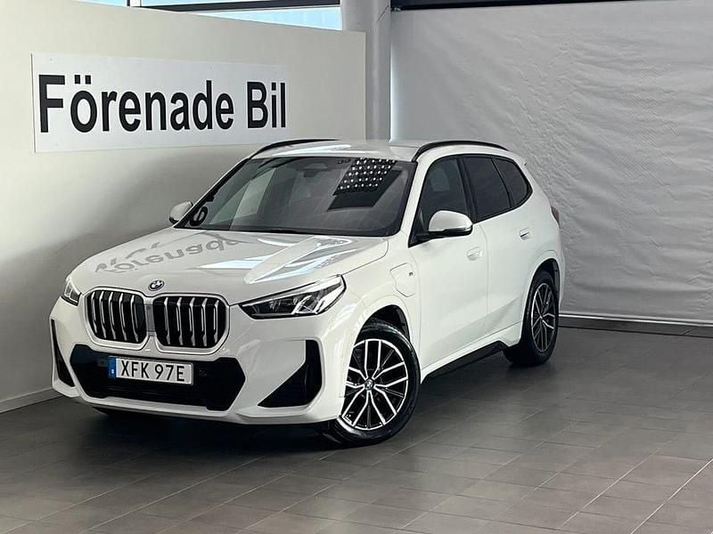 Alpinvit Begagnad 2025 BMW X1 M Sport SUV | 529 000 kr (Dyr) - Bild 1/4