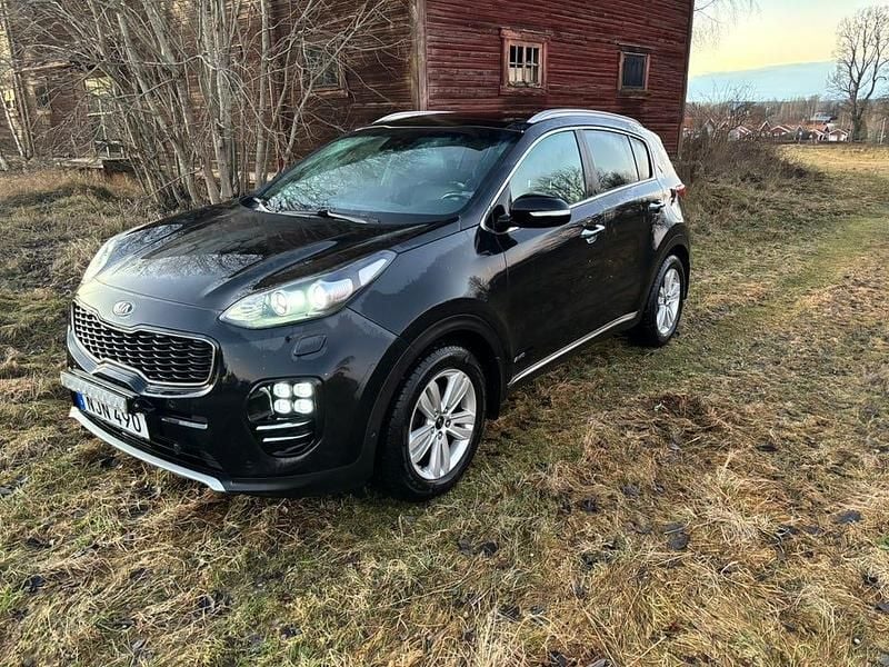 Svart Begagnad 2016 Kia Sportage GT-Line SUV | 155 000 kr (Bra pris) - Bild 1/4