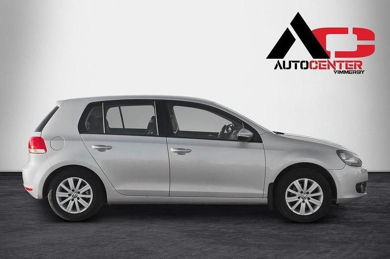 Begagnad VW Golf VII 102 HK (75 kW) 2012 Brun Halvkombi