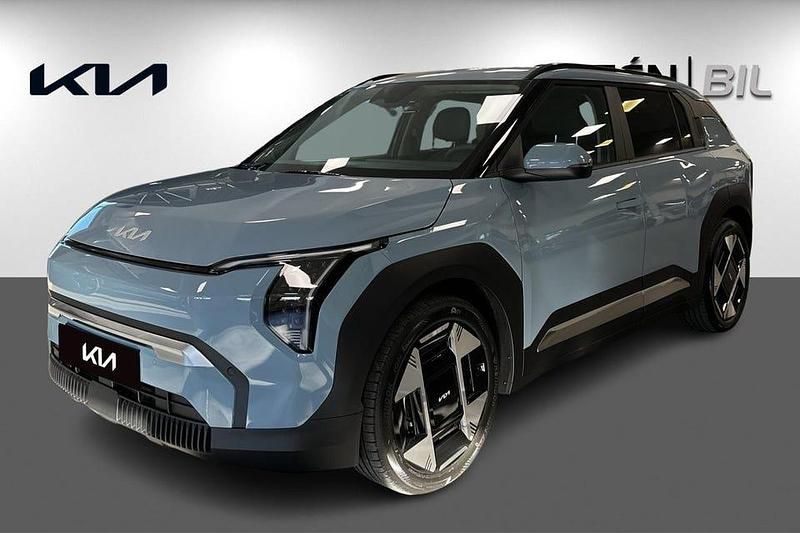 Silver Ny 2025 Kia EV3 Plus SUV | 499 900 kr - Bild 1/4