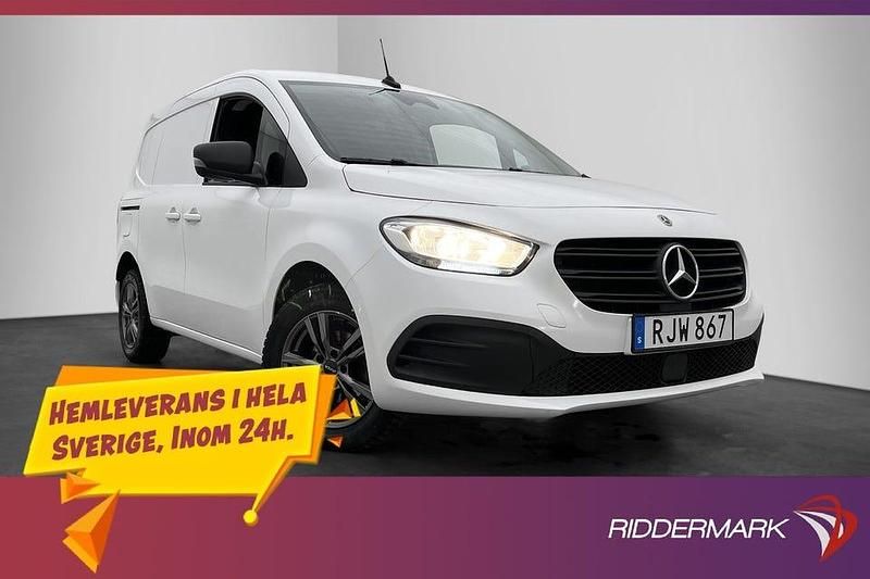 Vit Begagnad 2022 Mercedes Citan 110 Van | 209 800 kr (Marknadspris) - Bild 1/3
