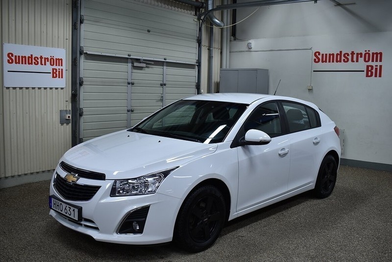 Såld Chevrolet Cruze 1.7 TD LT 5D ., begagnad 2013, 7 650