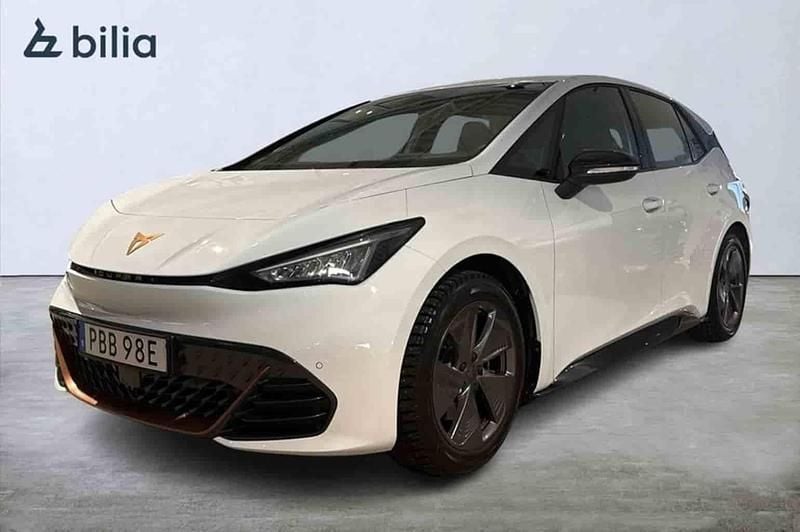 Begagnad Cupra Born 169 kW (231 HK) 2023 Vit Halvkombi