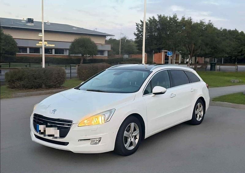 Vit Begagnad 2011 Peugeot 508 Kombi | 45 000 kr (Bra pris) - Bild 1/4