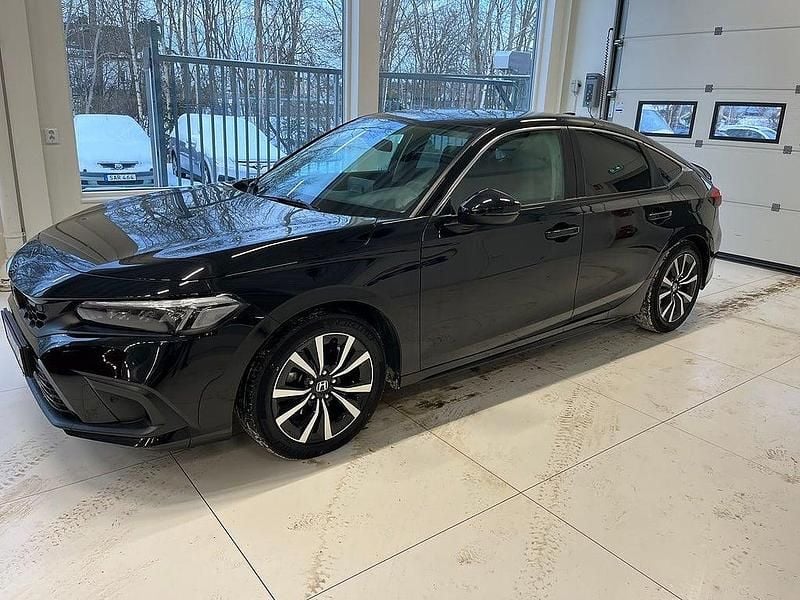 Begagnad Honda Civic 186 HK (136 kW) 2022 Svart Halvkombi