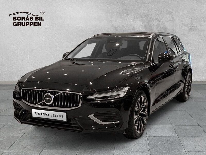 Svart Begagnad 2024 Volvo V60 Core Kombi | 469 000 kr (Marknadspris) - Bild 1/4