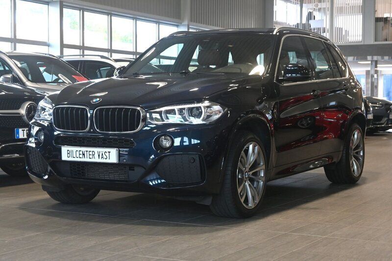 Svart (carbon svart metallic) Begagnad 2015 BMW X5 M Sport SUV | 359 000 kr (Marknadspris) - Bild 1/4