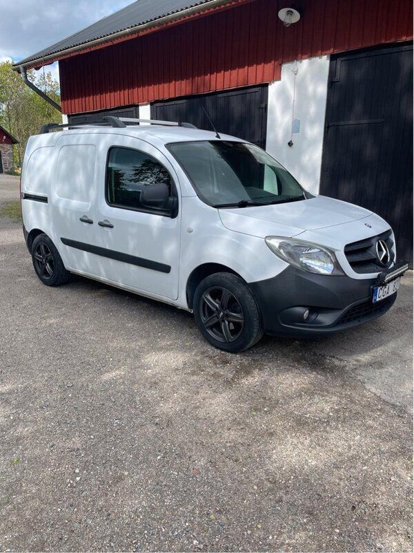 Vit Begagnad 2013 Mercedes Citan 108 | 50 000 kr - Bild 1/4